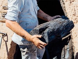 Drevené uhlie do keramických grilov
